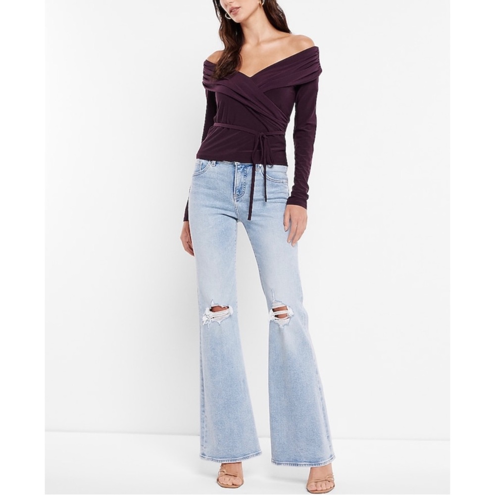 EXPRESS Off The Shoulder Long Sleeve Wrap Top - Picture 15 of 15